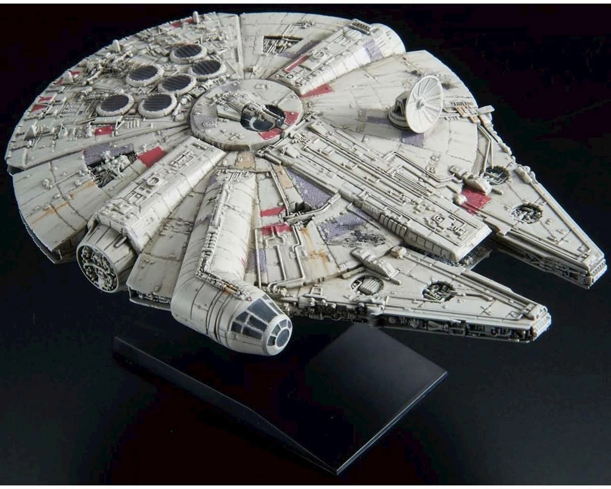 Bandai Star Wars 015 Millennium Falcon (Empire Strikes Back)